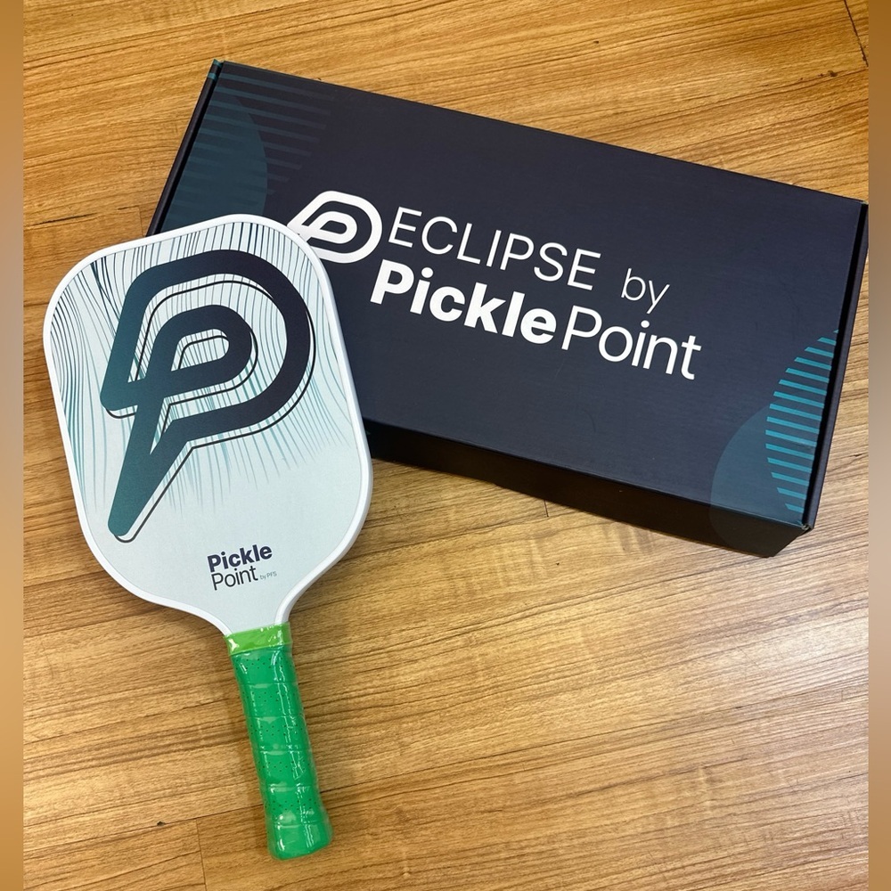 Solstice By Pickle Point Pickleball Paddle Carbonfiber 13mm Honey Comb Core NIB‎